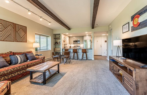 Steamboat Springs Condo | West Condominiums | Walk to Slopes | Views!