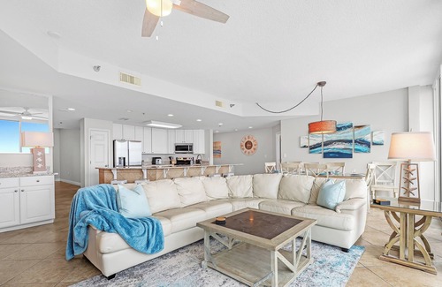 Gulf Shores Condo | West Corner Penthouse 4/4 + Large Bunk Rm-Sleeps 12-14