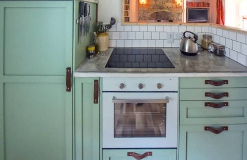 Nethy Bridge Cottage | West Dell -