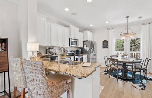 Santa Rosa Beach Cottage | West End 30A Cottage- Near Gulf Place & Beaches/Dog Friendly/Golf Cart Rental
