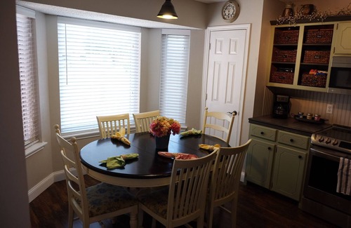 Lubbock House | WEST END GUESTHOUSE