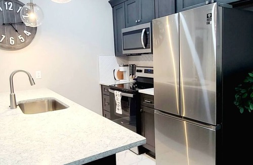 Winston - Salem Apartment | West End Jewel on Sunset