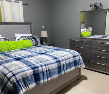 West Gate Hills Apartment | West Gates Get Away