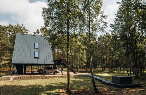 Bernati House | West House