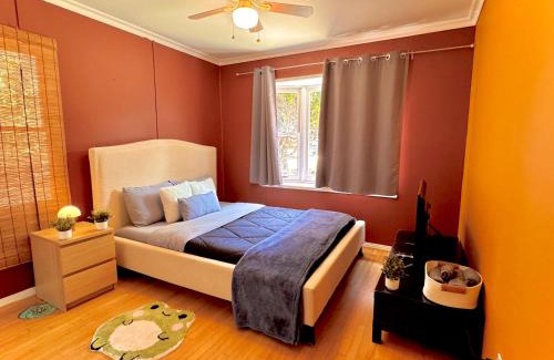 Mar Vista House | West LA - Family House & Private Yard - 10 mins from LAX & Beach
