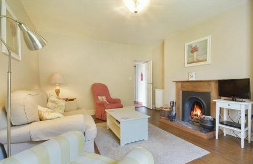 Chathill House | West Lodge