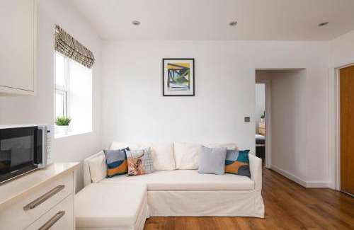 North Kensington Apartment | West London Stunning 2Bed Flat Near Ladbroke Grove