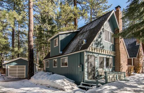 Tahoe Island House | West Manor