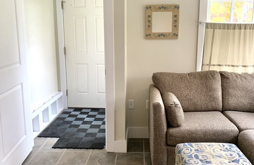 Carrabassett Valley House | West Mountain Trailside - ski in/ski out breakaway apartment.