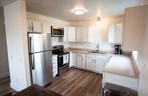 Bozeman Condo | WEST SHORE FOUR CONDO, Sleeps 4, Close to Bridger Bowl and Airport!