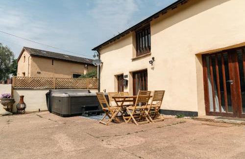 Ide House | West Town Barn