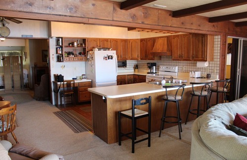 St. Helen Cabin | West Twin Lake Beachfront Home in Saint Helen, MI