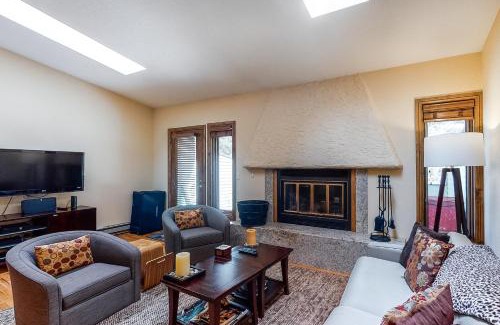 Intermountain House | West Vail Condo Retreat