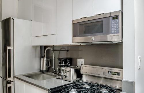 West Village Apartment | West Village 1br w high ceilings skylight wd NYC-1172
