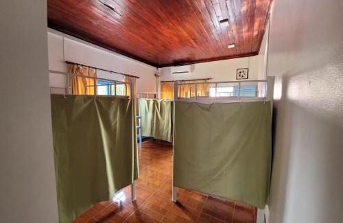 Vang Vieng Hotel | West water hostel vangvieng