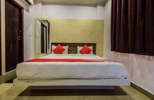 Central Area Hotel | West Wood Hotel near railway way station