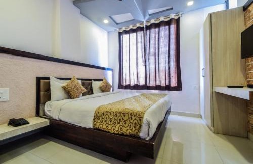 Central Area Hotel | West Wood Hotel near railway way station
