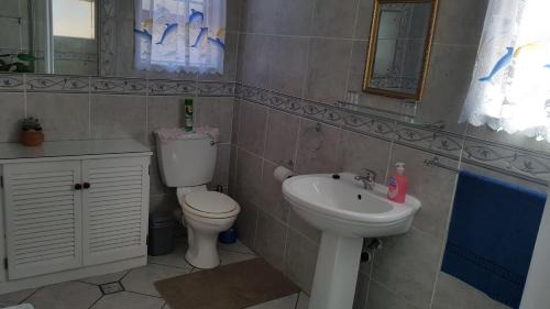 Vredenburg House | Westcoast Central Budget accommodation