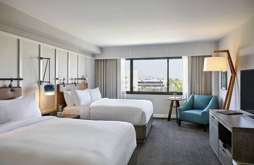 Manhattan Beach Hotel | Westdrift Manhattan Beach, Autograph Collection by Marriott