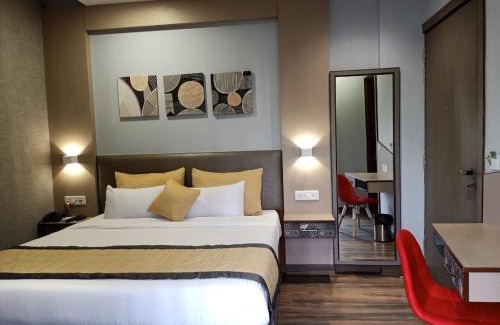 Pashim Vihar Hotel | Western Blu