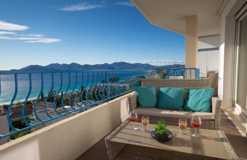 La Croix des Gardes Apartment | Western Cannes - Panoramic View