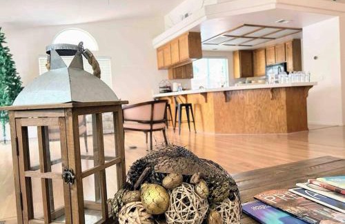 Hemet House | Western Horizon Home