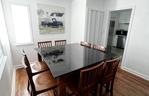 Amarillo House | Western Melody Your Home away from Home