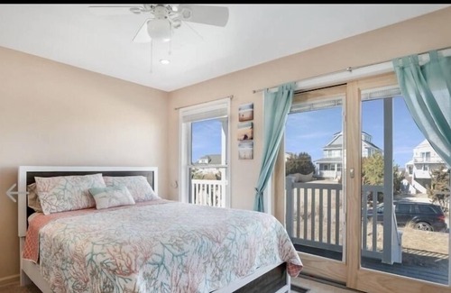 West Hampton Dunes House | Westhampton Beach, 4 Bdrm House with Beautiful Water Views