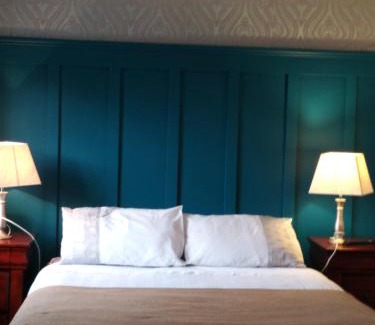 Jamestown Bed & Breakfast | Westhouse Cafe N39 E0A6