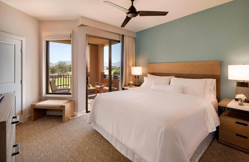 Paradise Valley Village Resort | Westin Kierland Villas 1 Bedroom Unit Sleeps 4