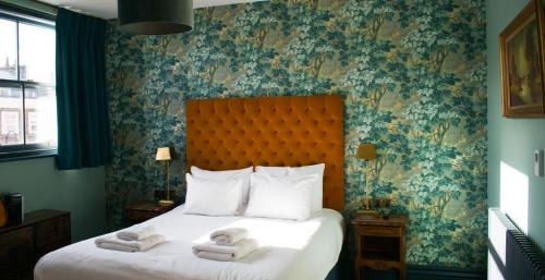 Crystal Palace Hotel | Westow House - London Crystal Palace