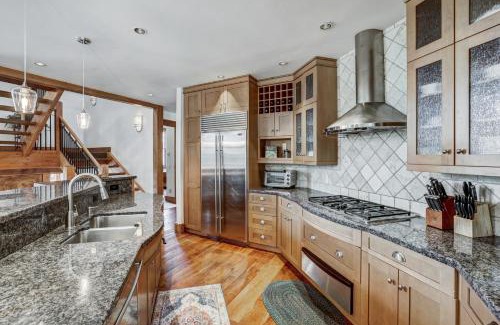 Four O'Clock House | Westridge Chalet by Ski Country Resorts