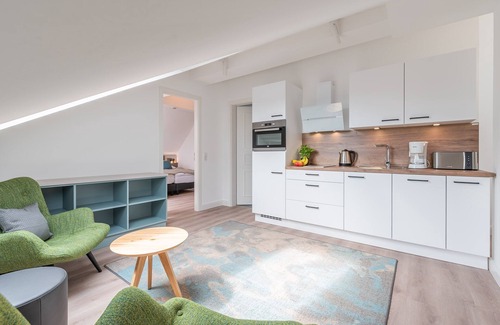 Ostseebad Kuhlungsborn Apartment | Westside Arthotel Apartment 417 - Apartment 417