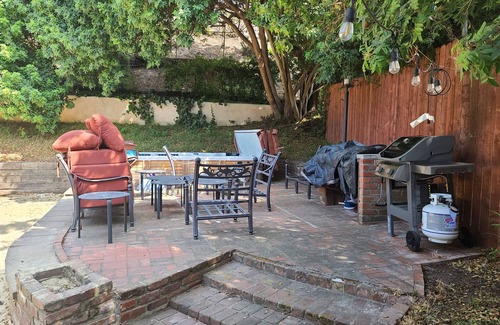 Ladera Heights House | Westside Retreat w/Yard, Grill, Hot Tub, Near Sofi Stadium, LAX, and the Beach