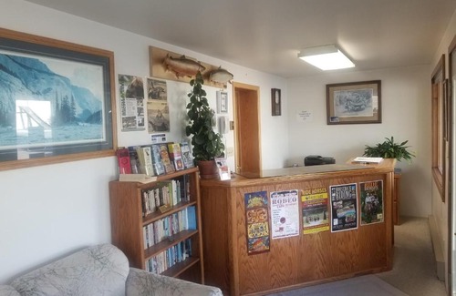 West Yellowstone Hotel | Westwood Motel