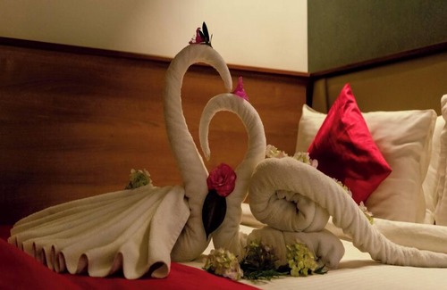 Moolakadai Resort | Westwood Riverside Garden Resort