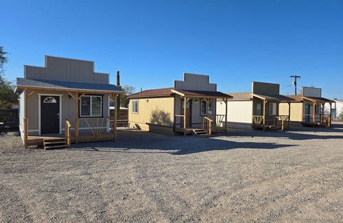 Quartzsite House | Westworld Cabins