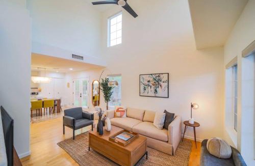 North Scottsdale House | Westworld, TPC Golf, Hiking in Your Backyard!