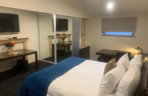 Manurewa House | Weymouth Oasis