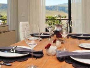 Hermanus City-Centre Hotel | Whale Coast All-Suite-Hotel - DCC Hotel Group