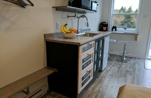 Mobile House | Whale House Guest House
