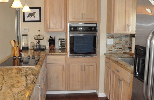 Rio del Mar House | Whale's Tail Beach Cottage