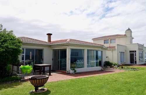 Hermanus House | Whales & Waves