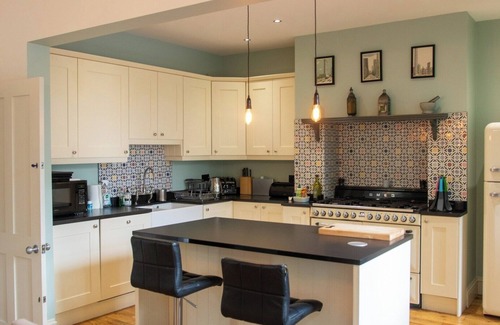 Chorlton-cum-Hardy House | Whalley Range Gem: Elegant 3-Bed Edwardian Home