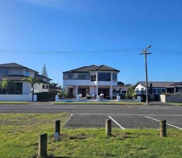 Whangamata House | Whangamata Harbour Haven