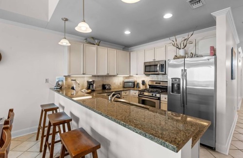 Orange Beach Condo | Wharf 902- Great Views~Great Vibes~Book Now