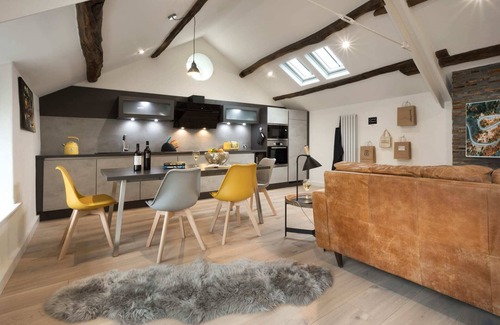 Cartmel House | Wharton House Mews in Cartmel, Lake District