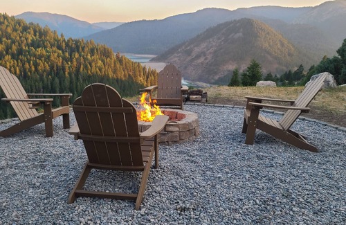 Irwin Cabin | "What A View" Cozy Cabin!