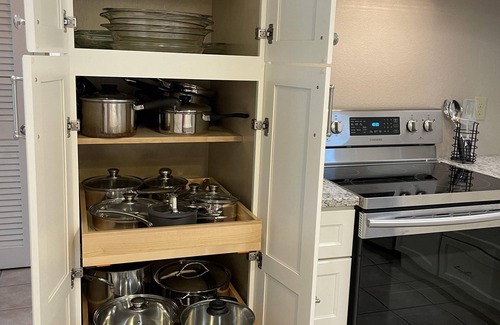 Jacksboro House | 'Whatta View' & No Steps, 2 Slip Covered Dock, Hot Tub, Ping Pong, Pool Table