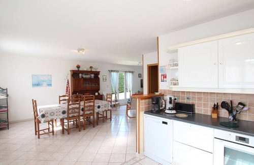 Les Moitiers-d'Allonne Cottage | Wheelchair Accessible Home Near Hatainville Dunes with Garage, WiFi, and Pet Friendly